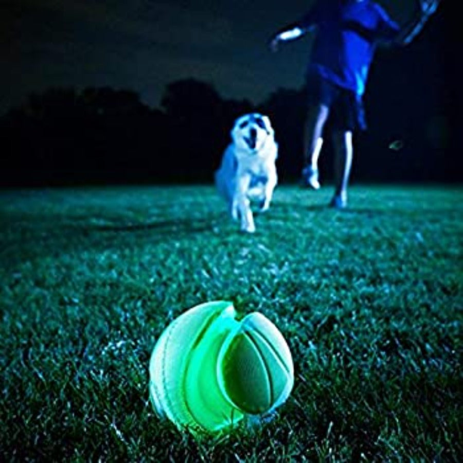 Chuckit Max Glow Fetch And Glow Ball Chuckit! Max Glow Balls